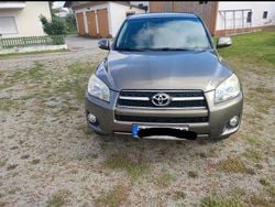 Braun Gebraucht 2009 Toyota RAV4 SUV | 8.000 € (Guter Preis)