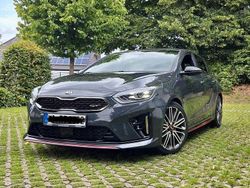 Grau Gebraucht 2020 Kia Ceed GT Limousine | 21.900 € (Fairer Preis)