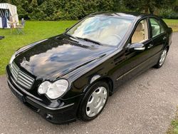 Schwarz Gebraucht 2004 Mercedes C240 Limousine | 6.000 € (Teuer)