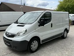 Weiß Gebraucht 2013 Opel Vivaro Van | 8.925 € (Fairer Preis)