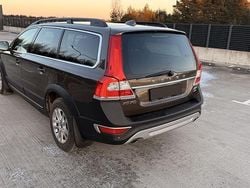 Braun Gebraucht 2016 Volvo XC70 Summum Limousine | 18.000 €