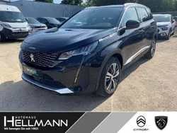 Schwarz Gebraucht 2024 Peugeot 5008 Allure Van / Kleinbus | 26.940 €