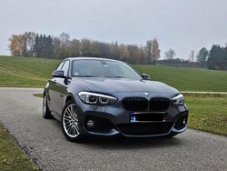 Grau Gebraucht 2019 BMW 116 M Sport Kleinwagen | 15.900 € (Fairer Preis)