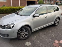 Silber Gebraucht 2011 VW Golf VI Comfortline Kombi | 6.900 € (Fairer Preis)