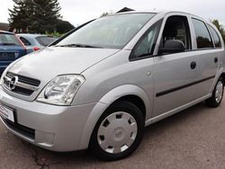 Silber Gebraucht 2003 Opel Meriva Van / Kleinbus | 2.690 € (Etwas zu teuer)