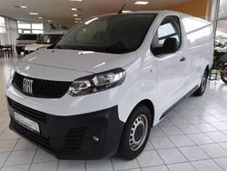 Weiß Gebraucht 2023 Fiat Scudo Van / Kleinbus | 19.990 € (Guter Preis)