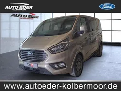 Silber Gebraucht 2023 Ford Tourneo Custom Titanium Van / Kleinbus | 45.880 € (Etwas zu teuer)