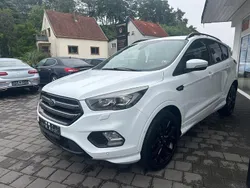 Weiß Gebraucht 2018 Ford Kuga ST-Line SUV | 10.900 € (Superpreis)
