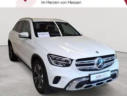Polarweiß Gebraucht 2020 Mercedes GLC220 SUV | 27.990 € (Guter Preis)