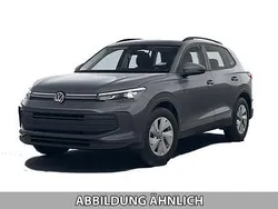 Weiß, oryxweiß perlmutteffekt (0r) Gebraucht 2024 VW Tiguan Move SUV | 32.340 € (Guter Preis)