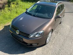 Braun Gebraucht 2011 VW Golf VI Highline Kombi | 5.190 € (Fairer Preis)