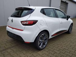 Weiß Gebraucht 2018 Renault Clio IV Limousine | 9.999 € (Fairer Preis)