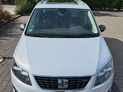 Weiß Gebraucht 2020 Seat Alhambra FR-Line Van / Kleinbus | 40.600 €