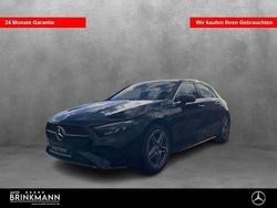 Schwarz Gebraucht 2024 Mercedes A200 AMG line Limousine | 29.890 € (Guter Preis)