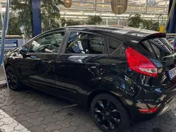 Schwarz Gebraucht 2011 Ford Fiesta Viva Kleinwagen | 4.999 € (Fairer Preis)