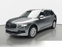 Graphite grau metallic Gebraucht 2025 Skoda Kamiq Selection SUV | 25.690 € (Fairer Preis)