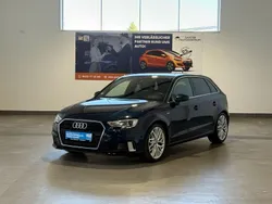 Blau Gebraucht 2018 Audi A3 Sportback S-Line Limousine | 18.999 € (Etwas zu teuer)