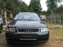 Grün Gebraucht 2000 Audi A3 | 1.600 € (Fairer Preis)