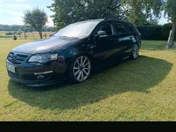 Schwarz Gebraucht 2006 VW Passat R Kombi | 12.500 €
