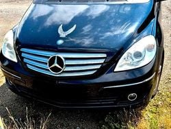 Schwarz Gebraucht 2006 Mercedes B200 Van / Kleinbus | 3.999 € (Etwas zu teuer)