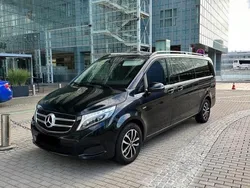 Schwarz Gebraucht 2017 Mercedes V250 Avantgarde Van / Kleinbus | 29.000 € (Fairer Preis)