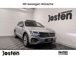 Silber Gebraucht 2022 VW Touareg Elegance SUV | 58.990 € (Etwas zu teuer)