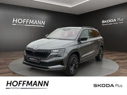 Grau Gebraucht 2024 Skoda Karoq SportLine SUV | 33.990 € (Fairer Preis)