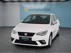 Weiß Gebraucht 2023 Seat Ibiza Kleinwagen | 19.699 € (Etwas zu teuer)