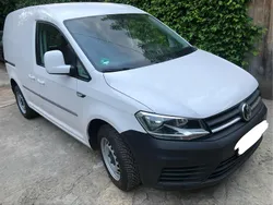 Weiß Gebraucht 2017 VW Caddy Van / Kleinbus | 6.900 €