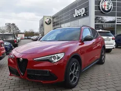 Rot Gebraucht 2019 Alfa Romeo Stelvio Tech Edition SUV | 37.790 € (Teuer)
