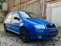 Blau Gebraucht 2002 Skoda Fabia Kombi | 500 € (Fairer Preis)