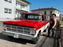 Rot Gebraucht 1968 Ford F100 SUV | 20.000 €