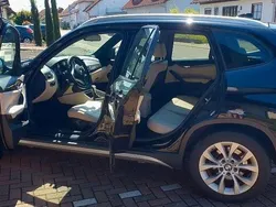 Schwarz Gebraucht 2010 BMW X1 Sport Line SUV | 5.999 € (Superpreis)