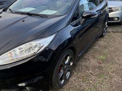 Shadow black Gebraucht 2016 Ford Fiesta ST Limousine | 15.450 € (Teuer)