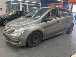 Kometgrau Gebraucht 2006 Mercedes B200 Van / Kleinbus | 5.990 € (Superpreis)