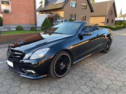Schwarz Gebraucht 2011 Mercedes E500 Avantgarde Cabrio | 19.000 € (Fairer Preis)