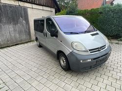Silber Gebraucht 2002 Opel Vivaro Van | 2.700 € (Guter Preis)