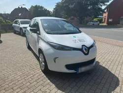 Weiß Gebraucht 2019 Renault Zoe LIMITED Kleinwagen | 10.990 € (Fairer Preis)