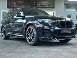 Carbonschwarz metallic Gebraucht 2020 BMW X7 M Sport SUV | 53.900 € (Teuer)