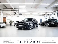 Brillantschwarz Gebraucht 2022 Audi e-tron S-Line SUV | 34.642 € (Fairer Preis)
