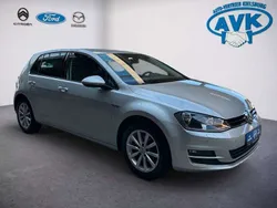 Silber Gebraucht 2016 VW Golf VII LOUNGE Kleinwagen | 12.900 € (Etwas zu teuer)