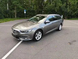Grau Gebraucht 2019 Opel Insignia Business Kombi | 13.800 € (Etwas zu teuer)