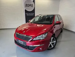 Rot Gebraucht 2015 Peugeot 308 Style Kombi | 7.800 € (Fairer Preis)