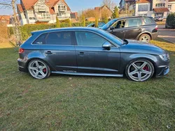 Grau Gebraucht 2016 Audi S3 Sport Limousine | 33.999 € (Teuer)