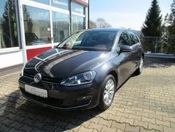 Grau Gebraucht 2015 VW Golf VII LOUNGE Limousine | 9.990 € (Guter Preis)
