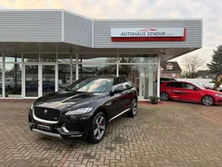 Schwarz Gebraucht 2016 Jaguar F-Pace First Edition SUV | 28.990 € (Teuer)
