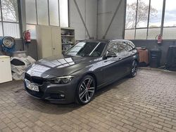Grau Gebraucht 2018 BMW 335 M Sport Kombi | 22.590 € (Etwas zu teuer)