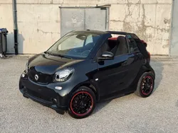 Schwarz Gebraucht 2016 Smart ForTwo Cabrio Passion Cabrio | 11.800 € (Fairer Preis)