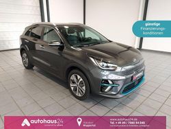 Grau Gebraucht 2021 Kia e-Niro Spirit SUV | 20.290 € (Guter Preis)