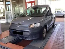 Grau Gebraucht 2021 VW Caddy Van / Kleinbus | 19.908 € (Guter Preis)
